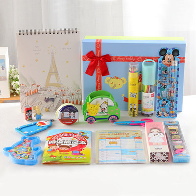 點亮學習之旅 專為中小學生打造的文具套裝禮盒